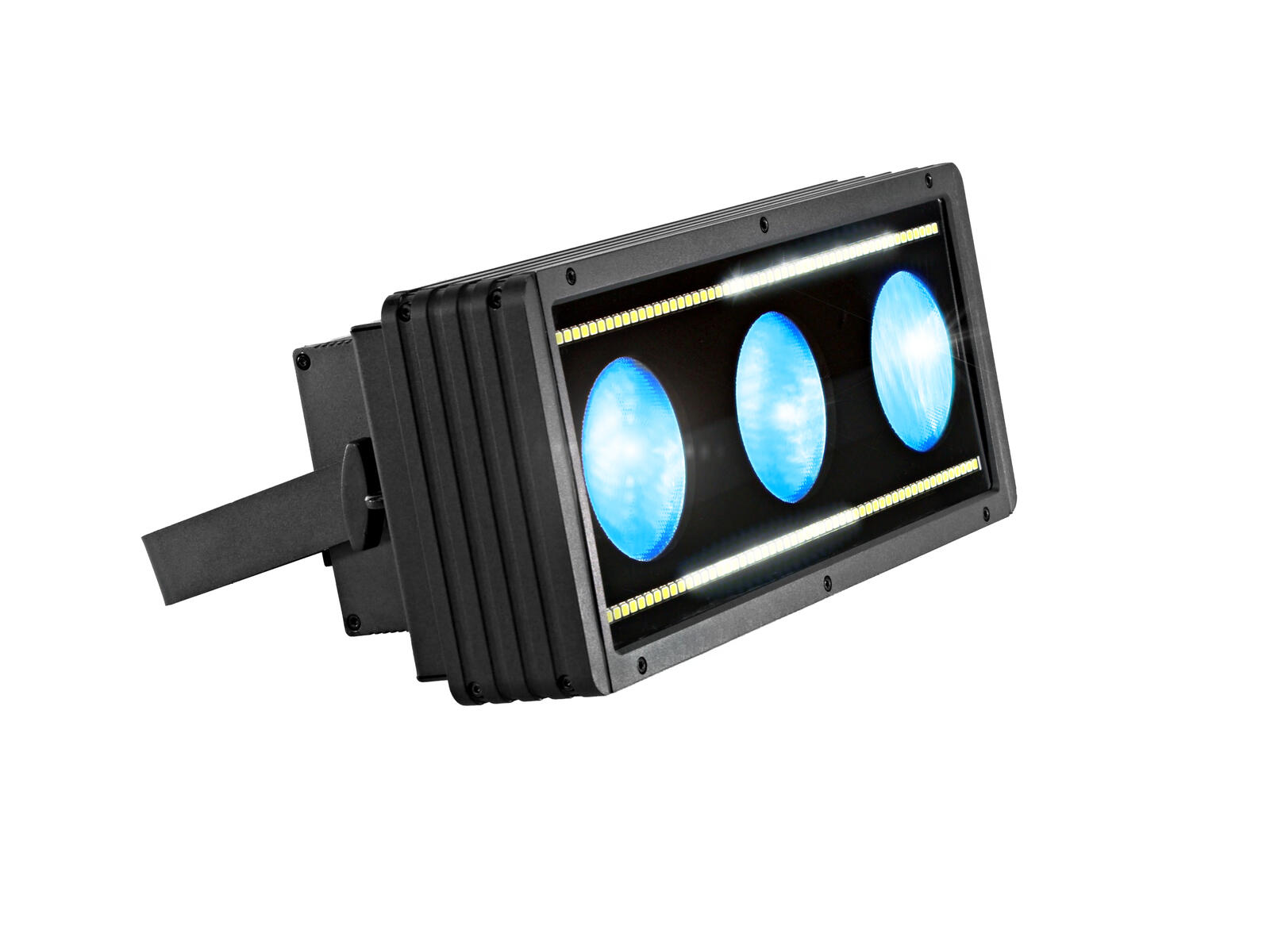 Eurolite LED IP Triple Eye Hybrid, LED blinder, 3x 100W RGB/WW, IP65 | Obrázok 1 | eplay.sk